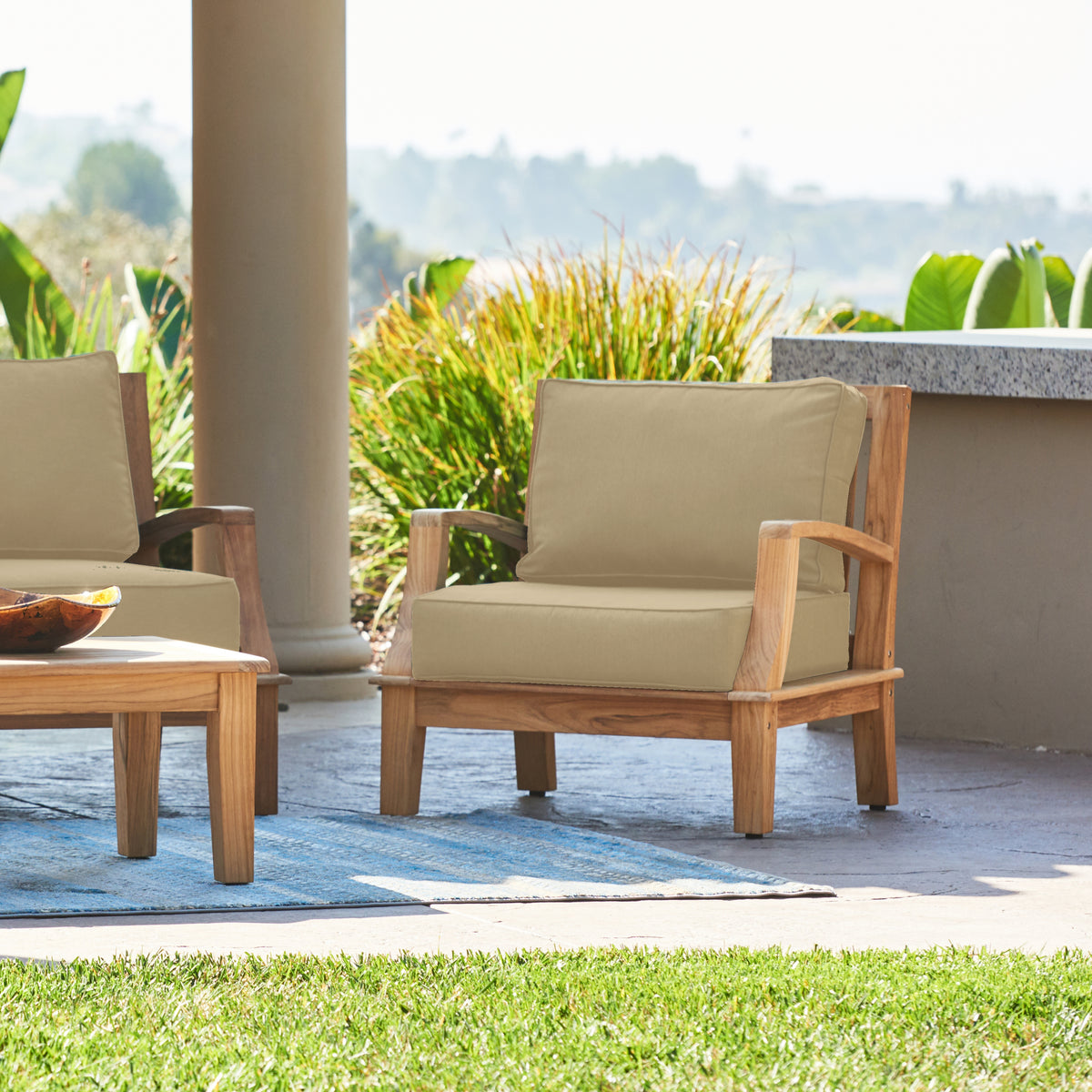 GRANDE CLUB CHAIR