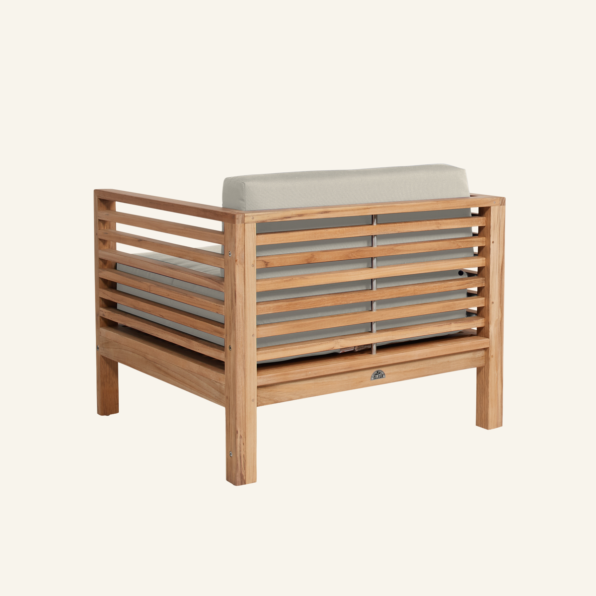 SUMMER CLUB CHAIR