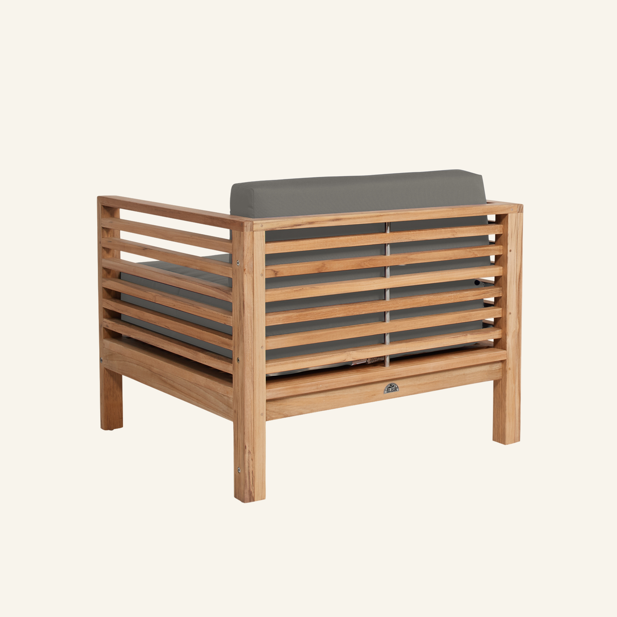 SUMMER CLUB CHAIR