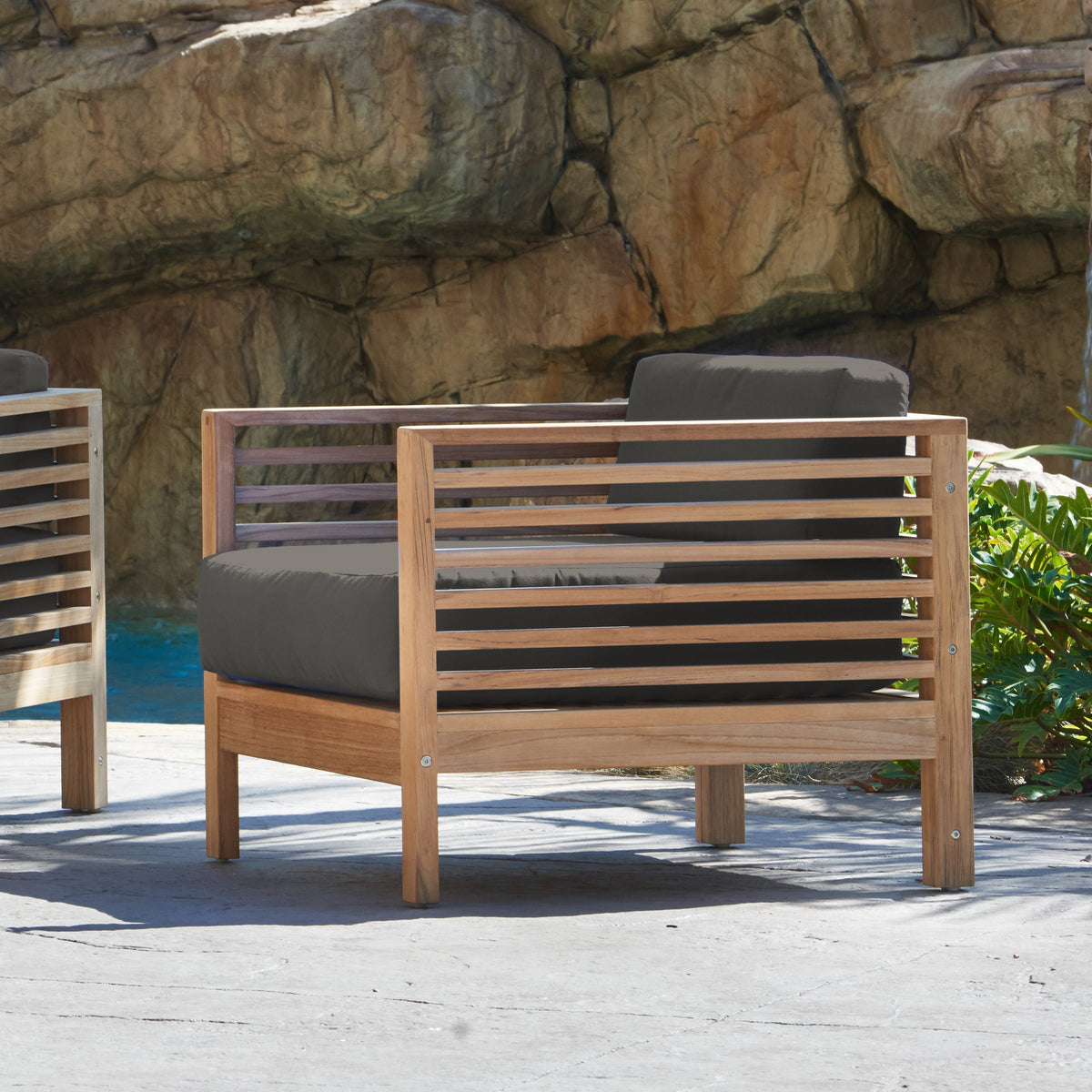 SUMMER CLUB CHAIR