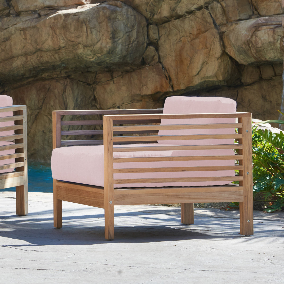 SUMMER CLUB CHAIR