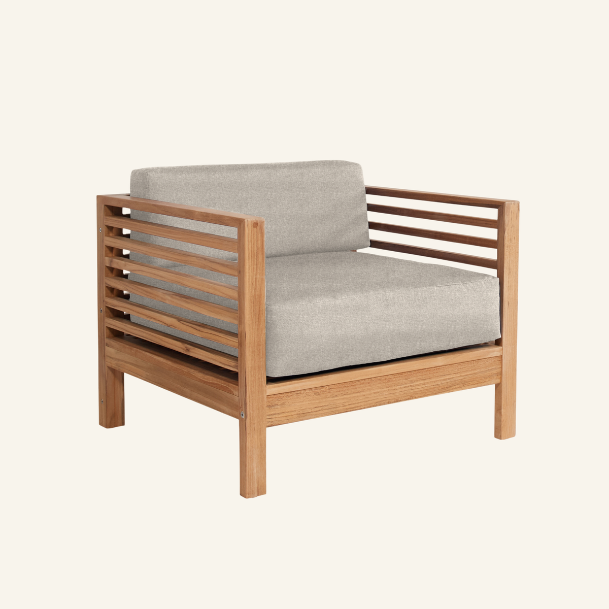 SUMMER CLUB CHAIR