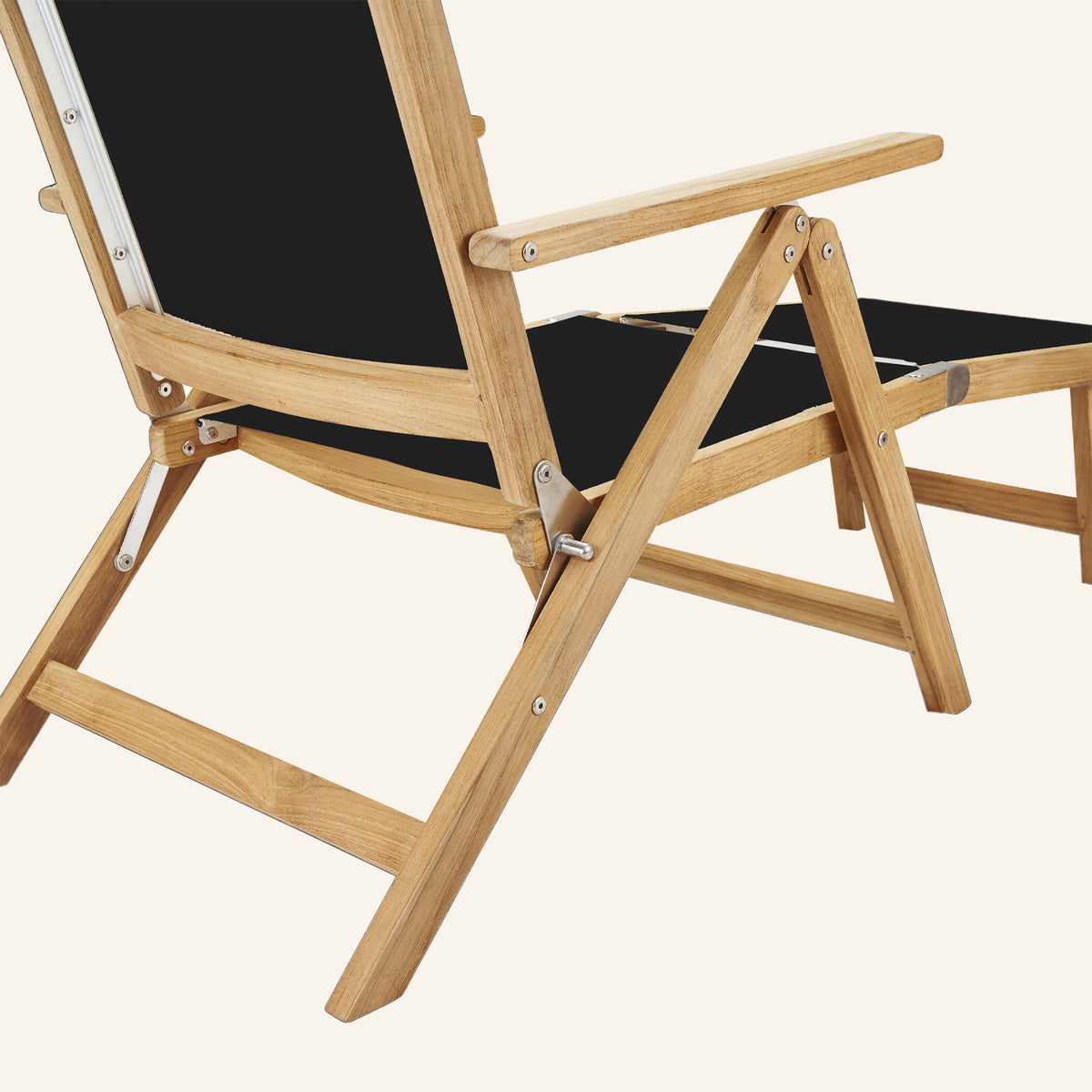 AQUITANIA DECK CHAIR
