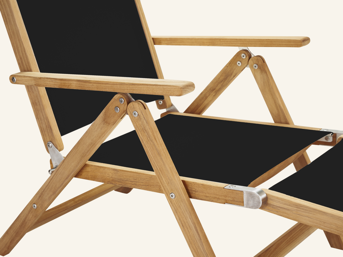 AQUITANIA DECK CHAIR