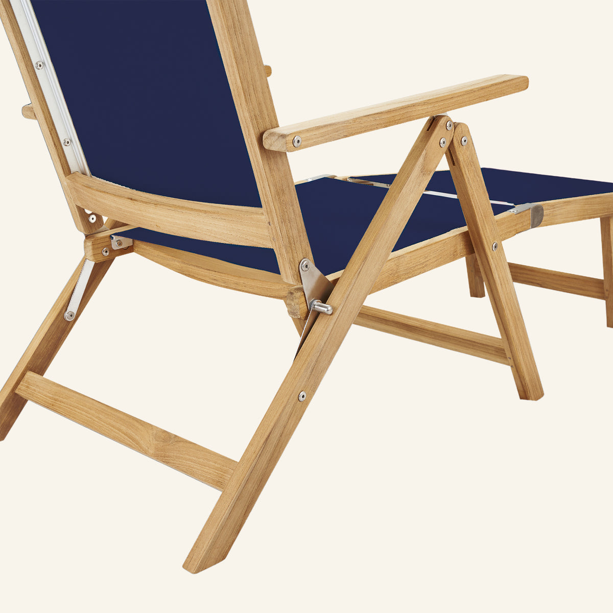AQUITANIA DECK CHAIR