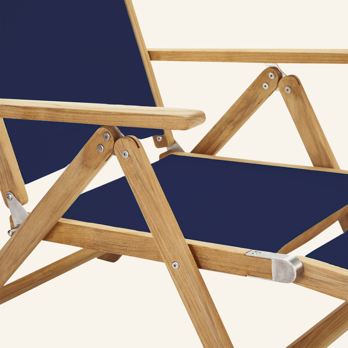 AQUITANIA DECK CHAIR