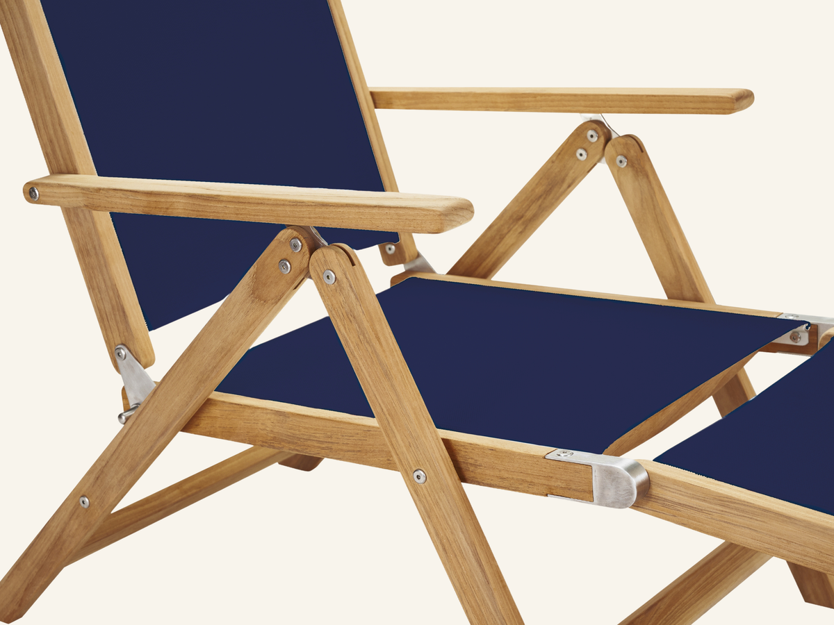 AQUITANIA DECK CHAIR