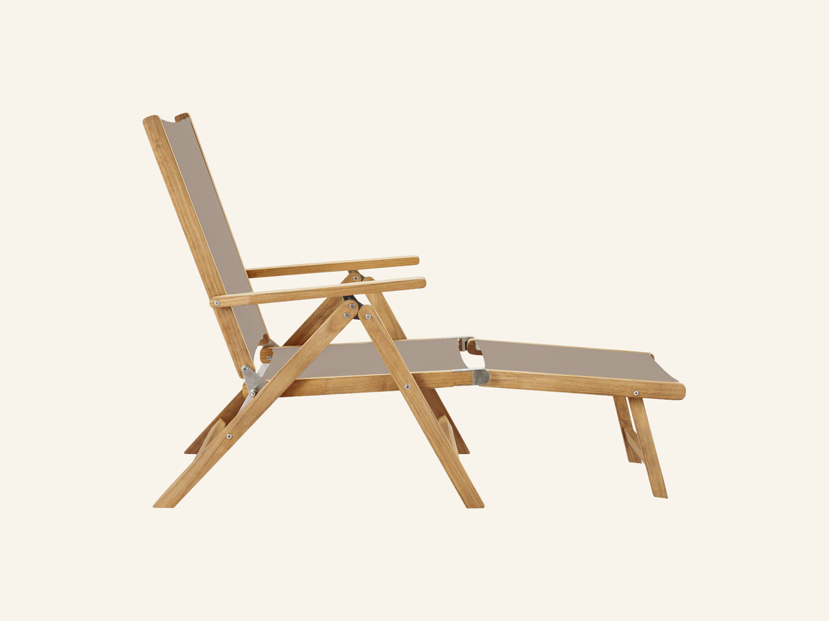 AQUITANIA DECK CHAIR