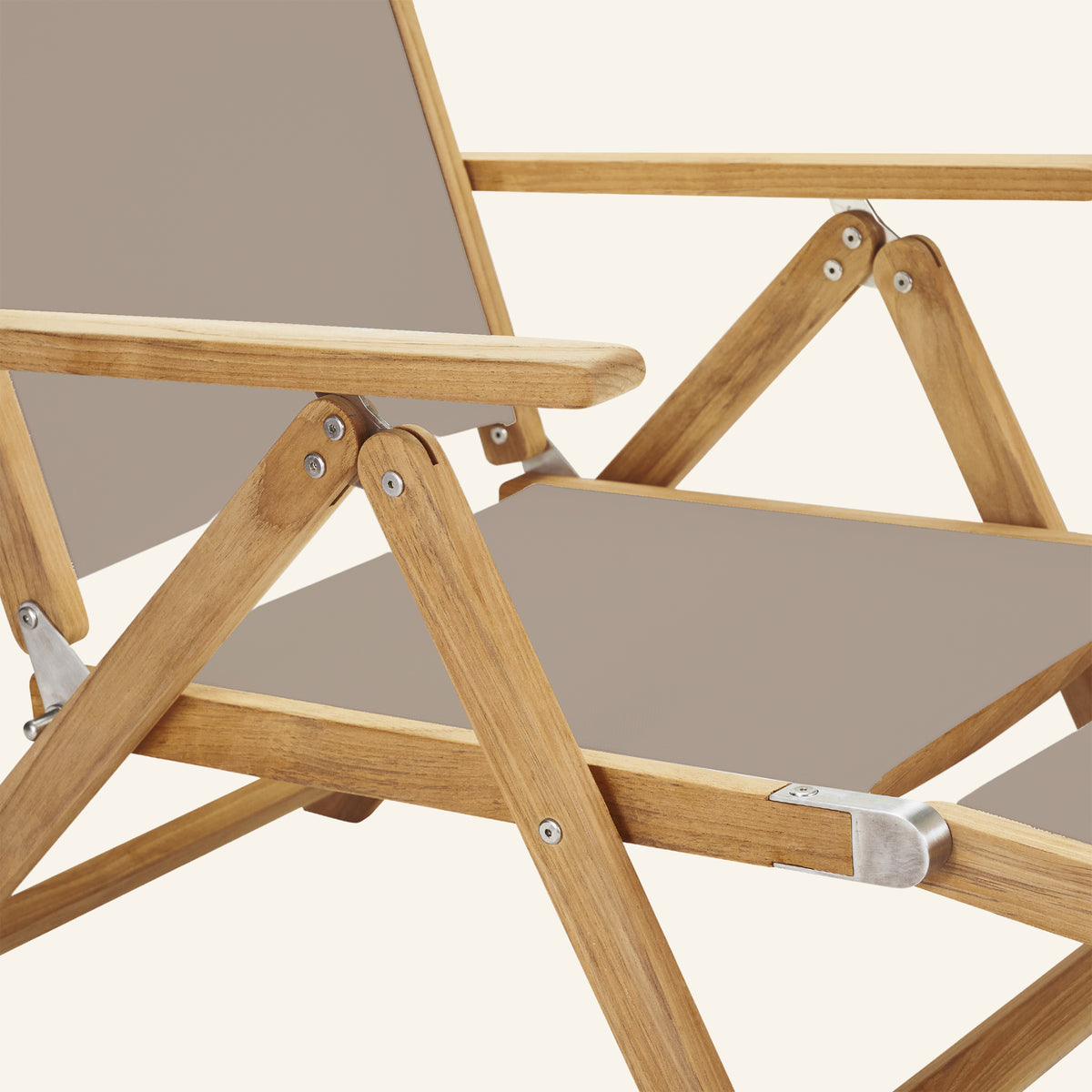 AQUITANIA DECK CHAIR
