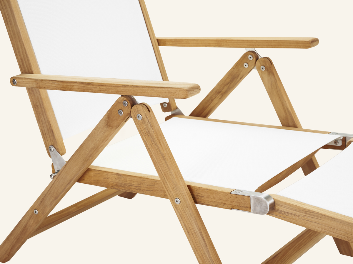 AQUITANIA DECK CHAIR