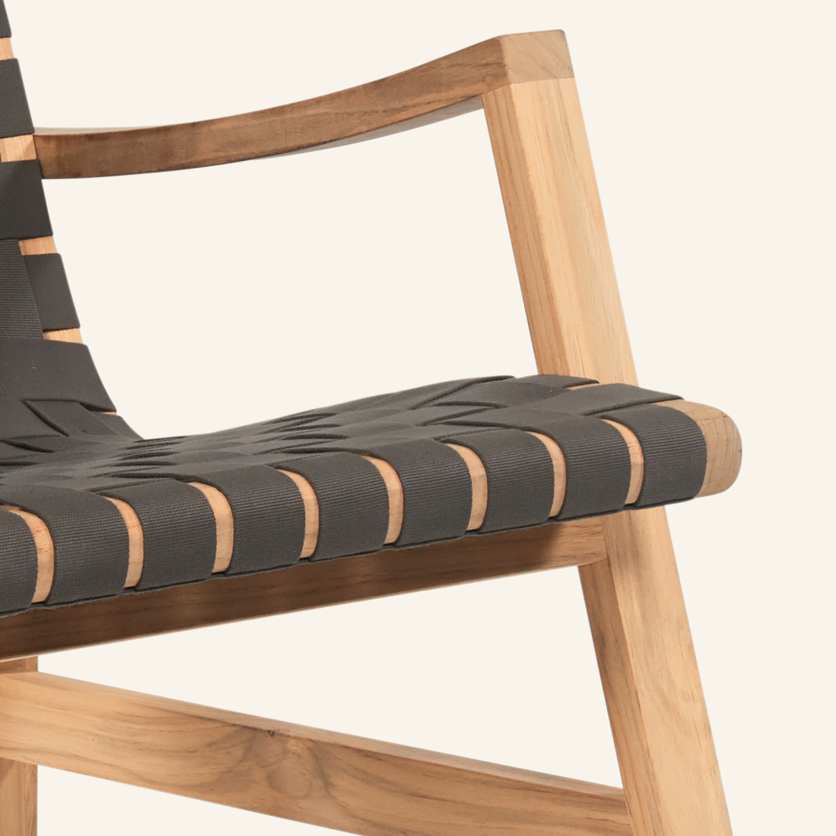 AERO WOVEN CHAT CHAIR