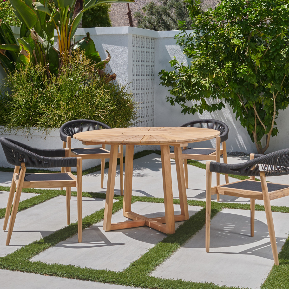 KLINT STACKING ARMCHAIR