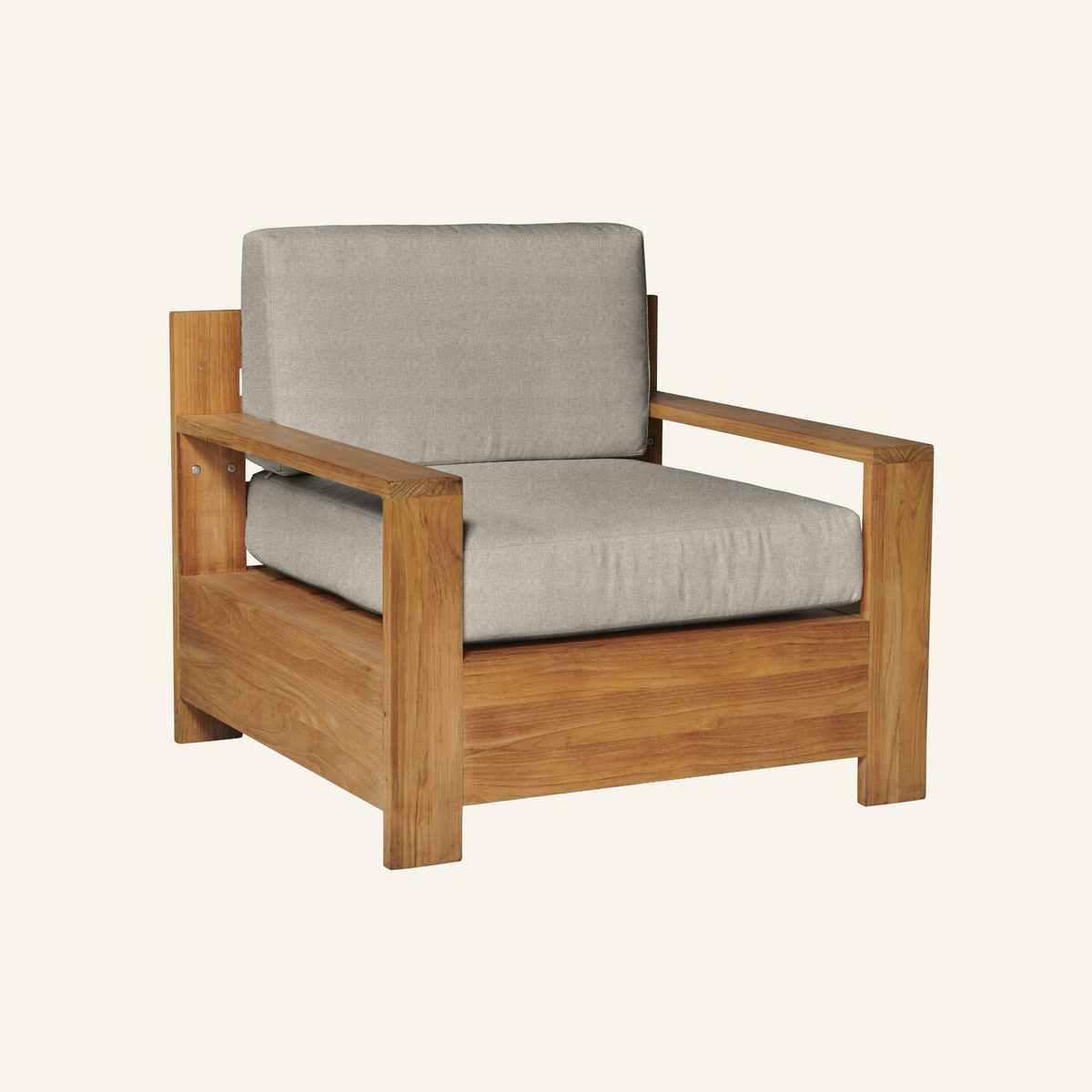 QUBE CLUB CHAIR