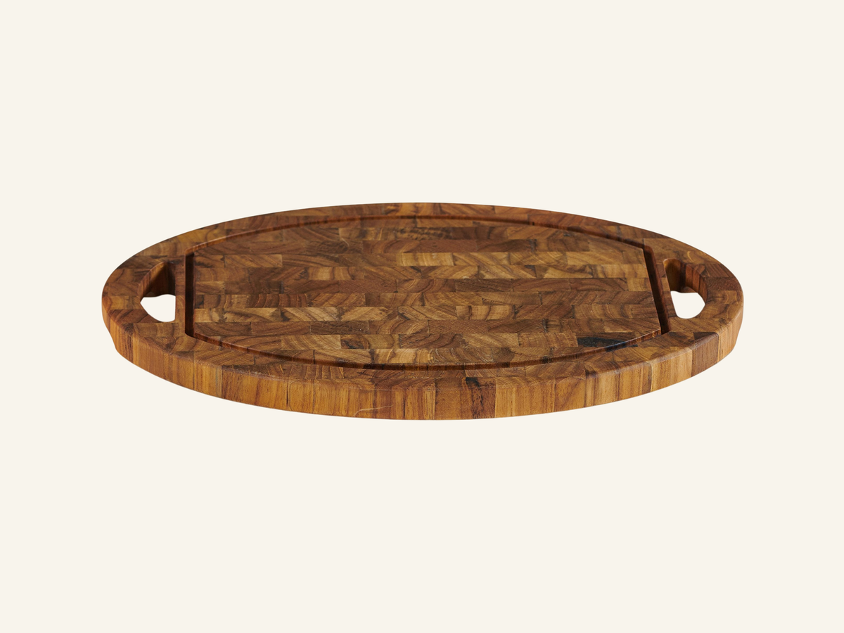 OVAL CUTTING BOARD