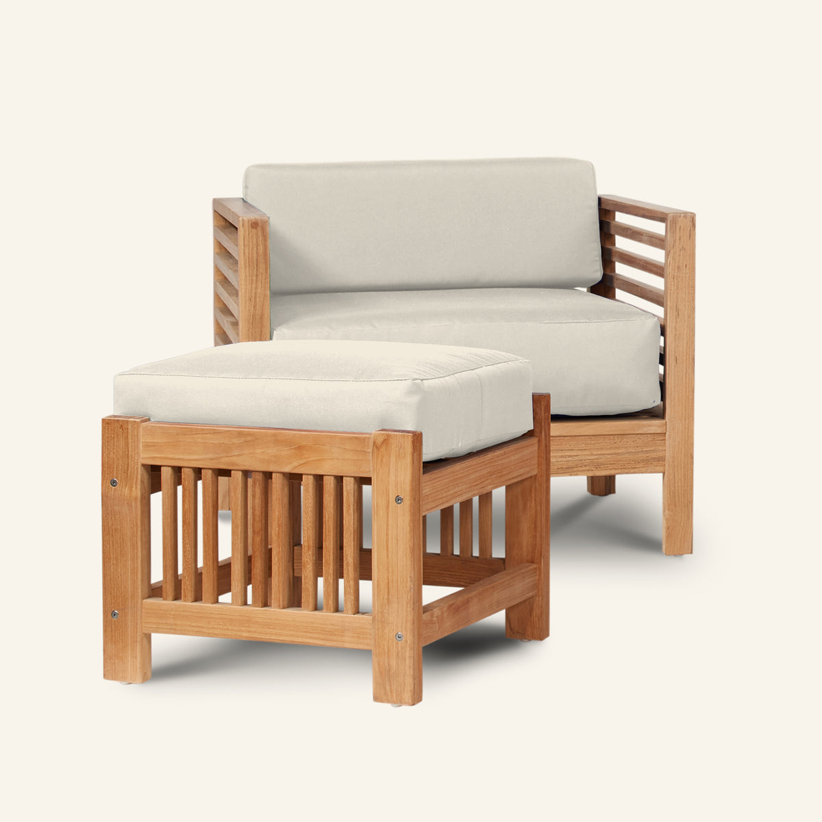 SUMMER OTTOMAN