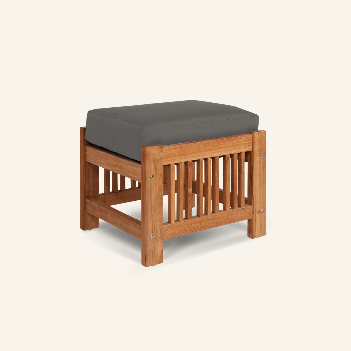 SUMMER OTTOMAN