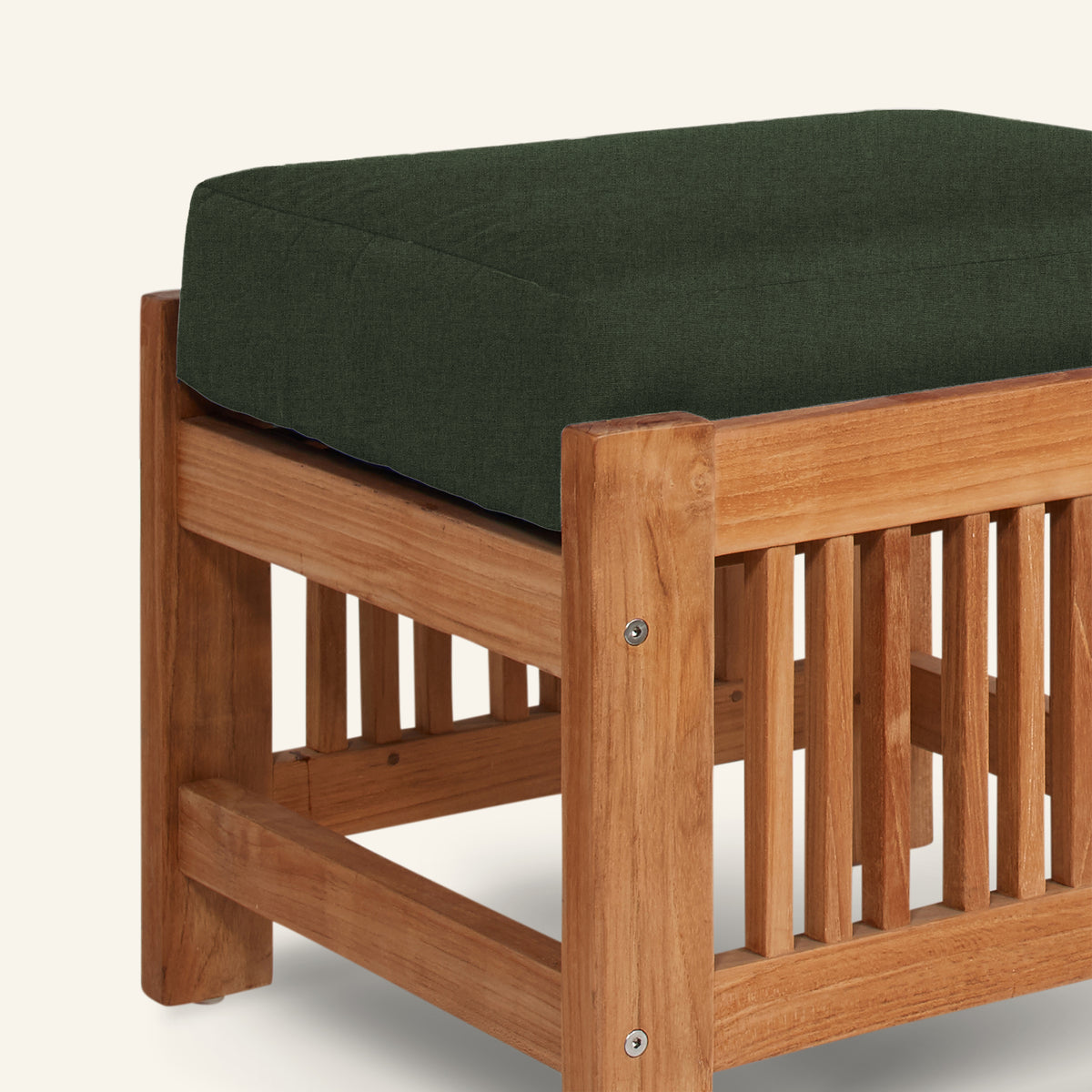 SUMMER OTTOMAN