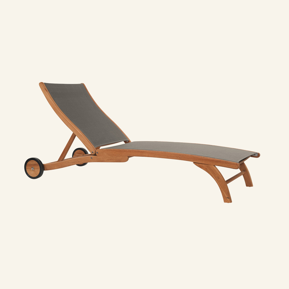 PEARL SUNLOUNGER