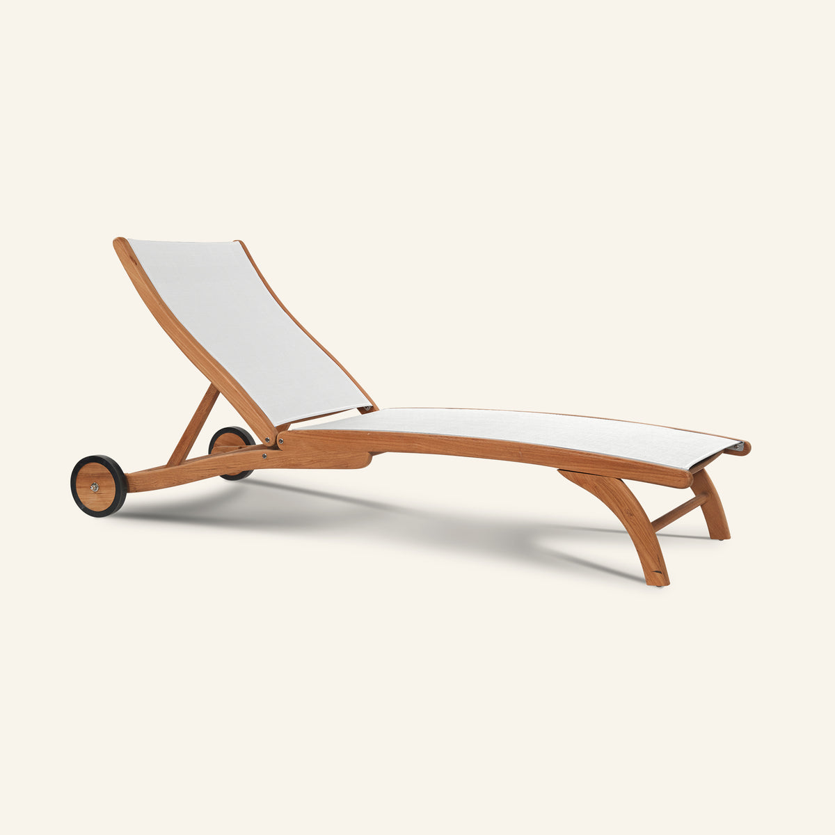 PEARL SUNLOUNGER