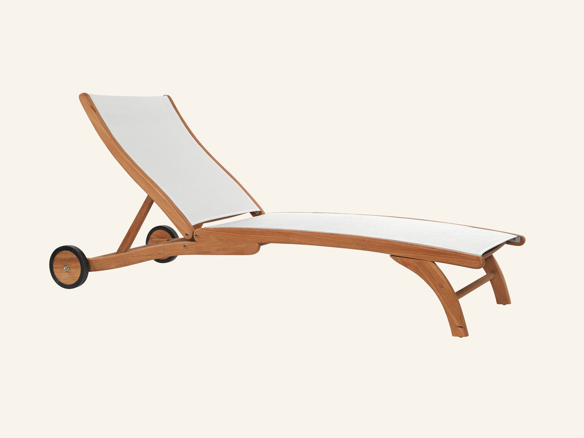 PEARL SUNLOUNGER