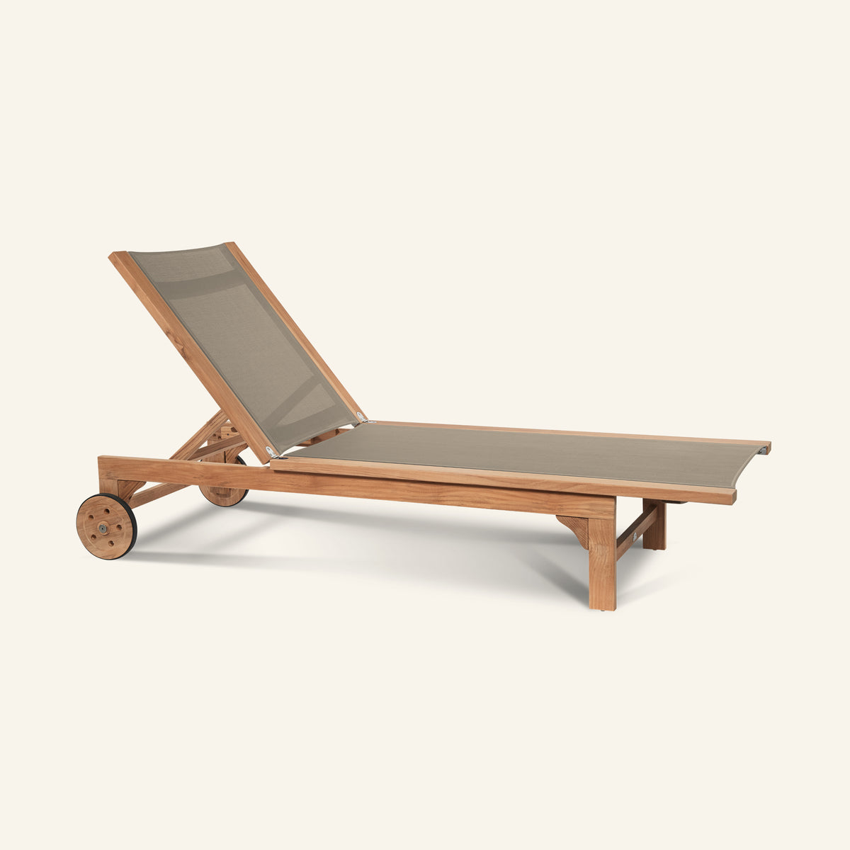 MONTAUK SUNLOUNGER