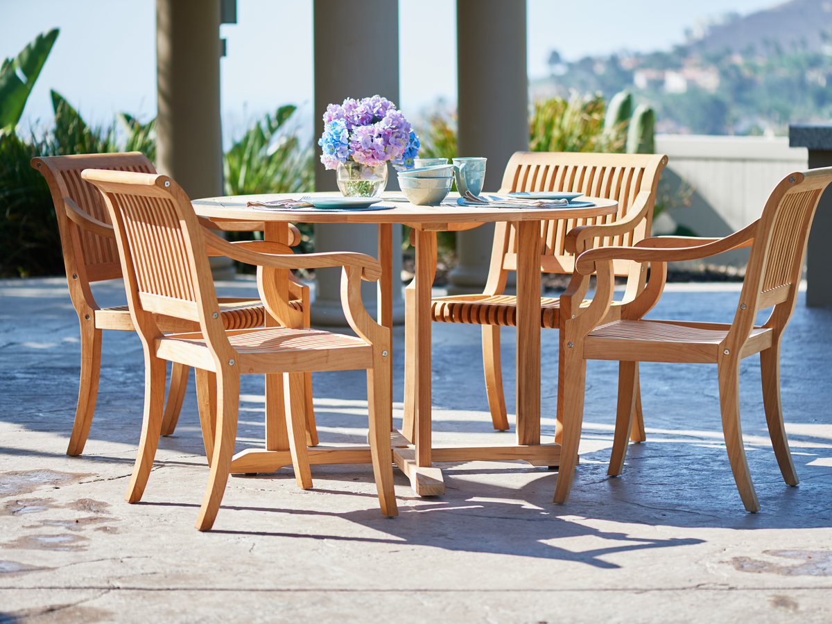 CURTIS 47.25-IN. DINING TABLE