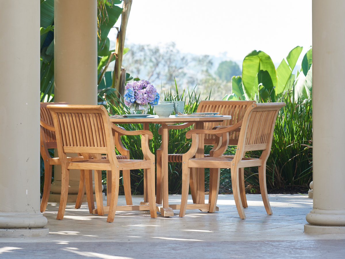 CURTIS 47.25-IN. DINING TABLE
