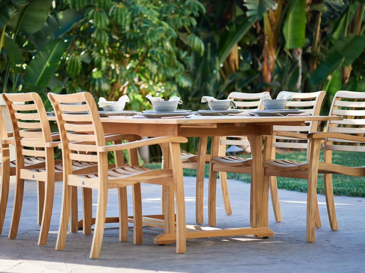 DALTON DINING TABLE