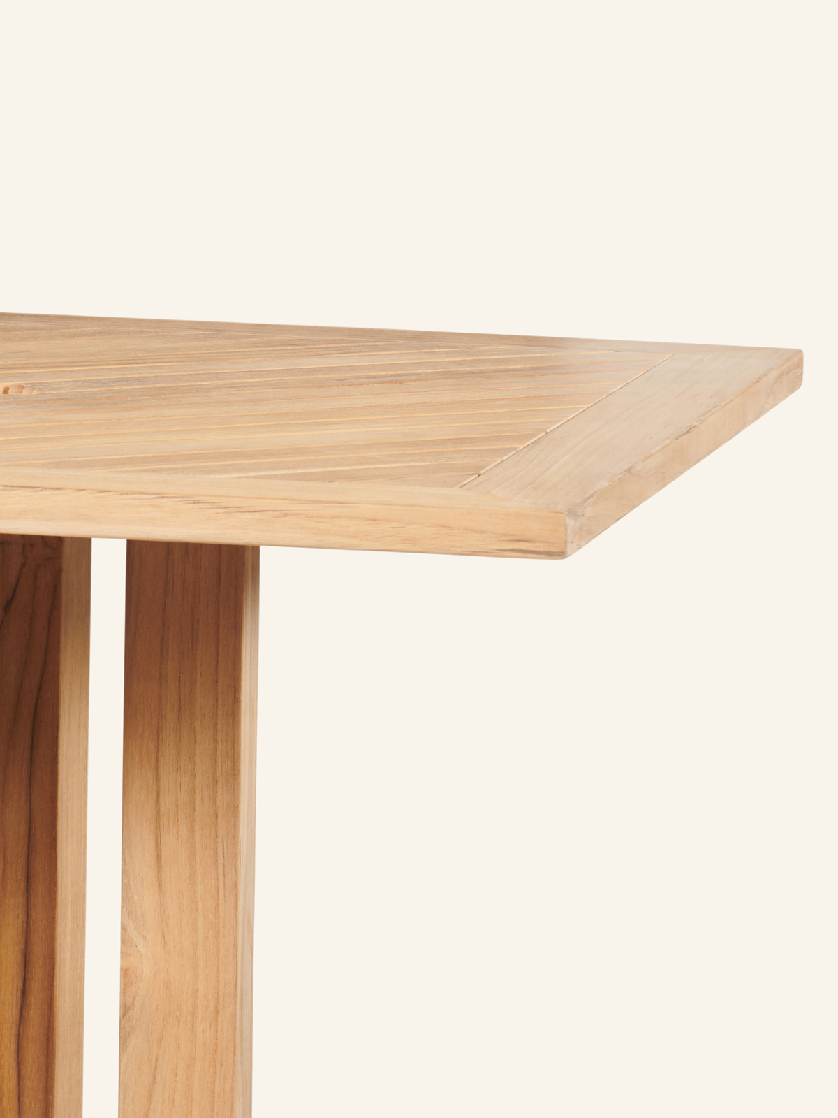 OASIS BAR TABLE