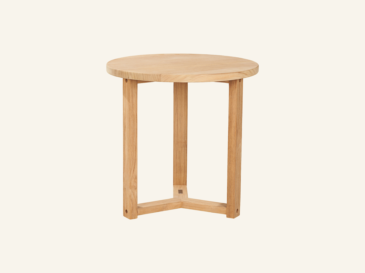 MEDIUM NESTING SIDE TABLE