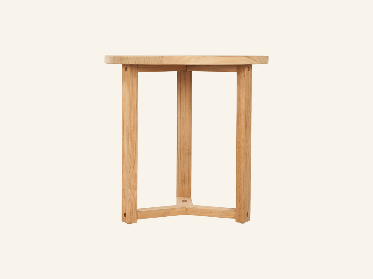 MEDIUM NESTING SIDE TABLE