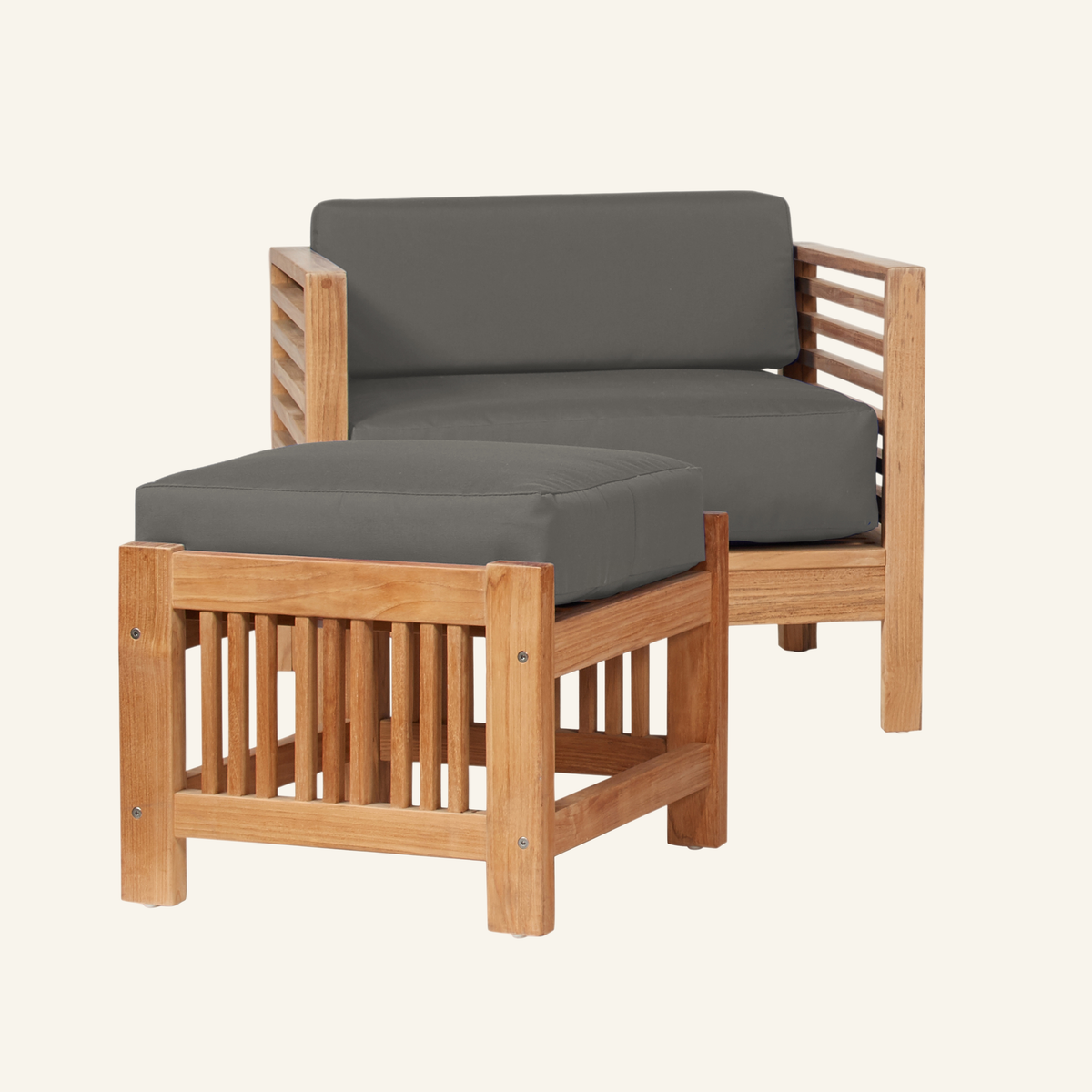 SUMMER OTTOMAN