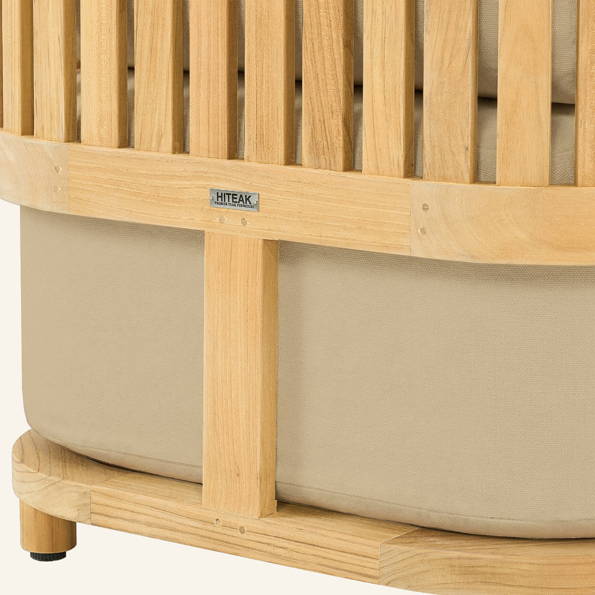 SOLIS CLUB CHAIR