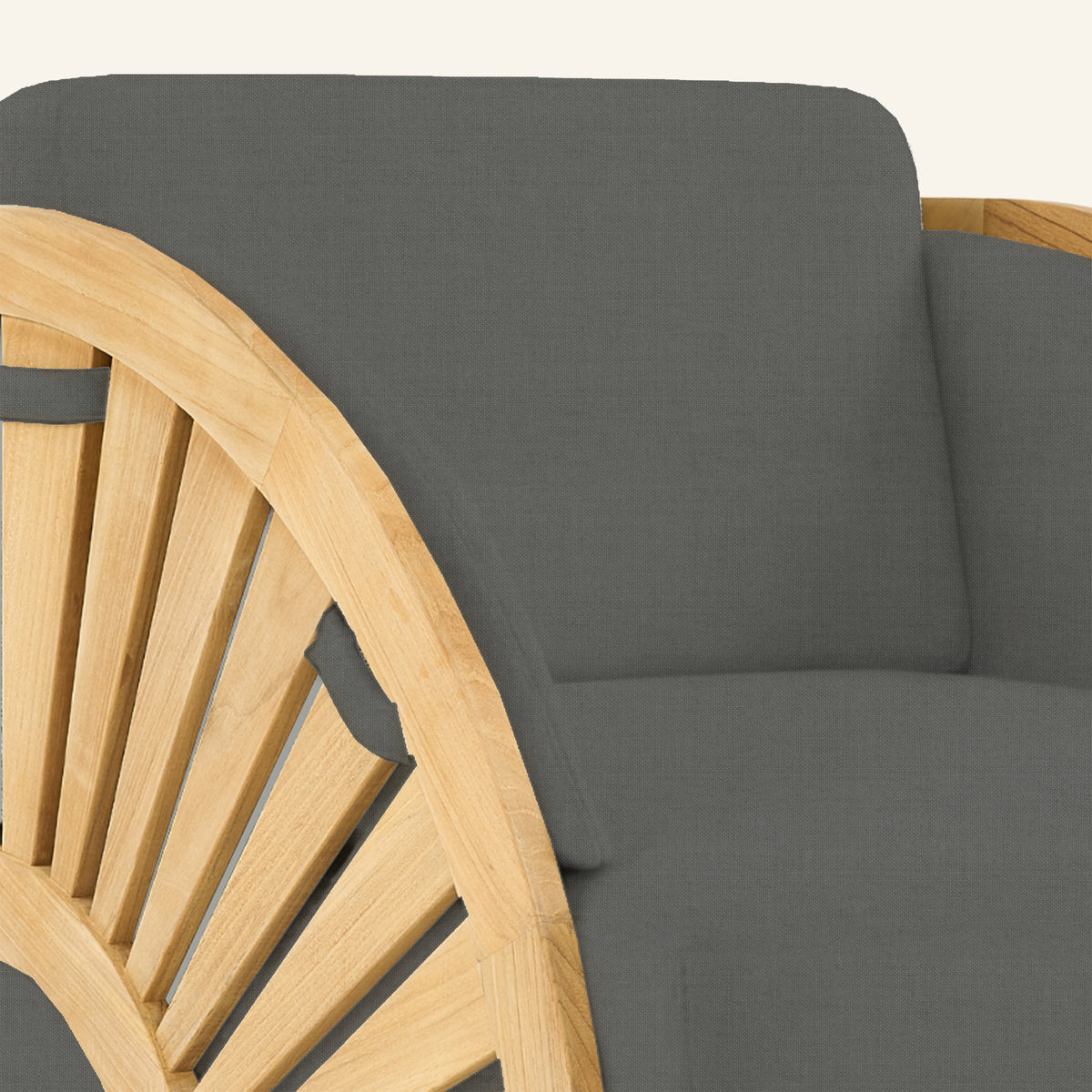 SOLIS CLUB CHAIR