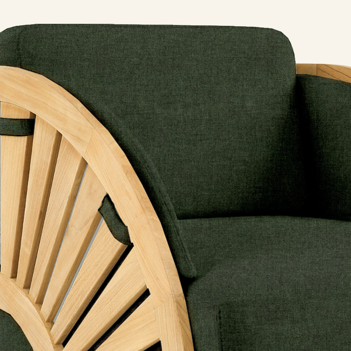 SOLIS CLUB CHAIR