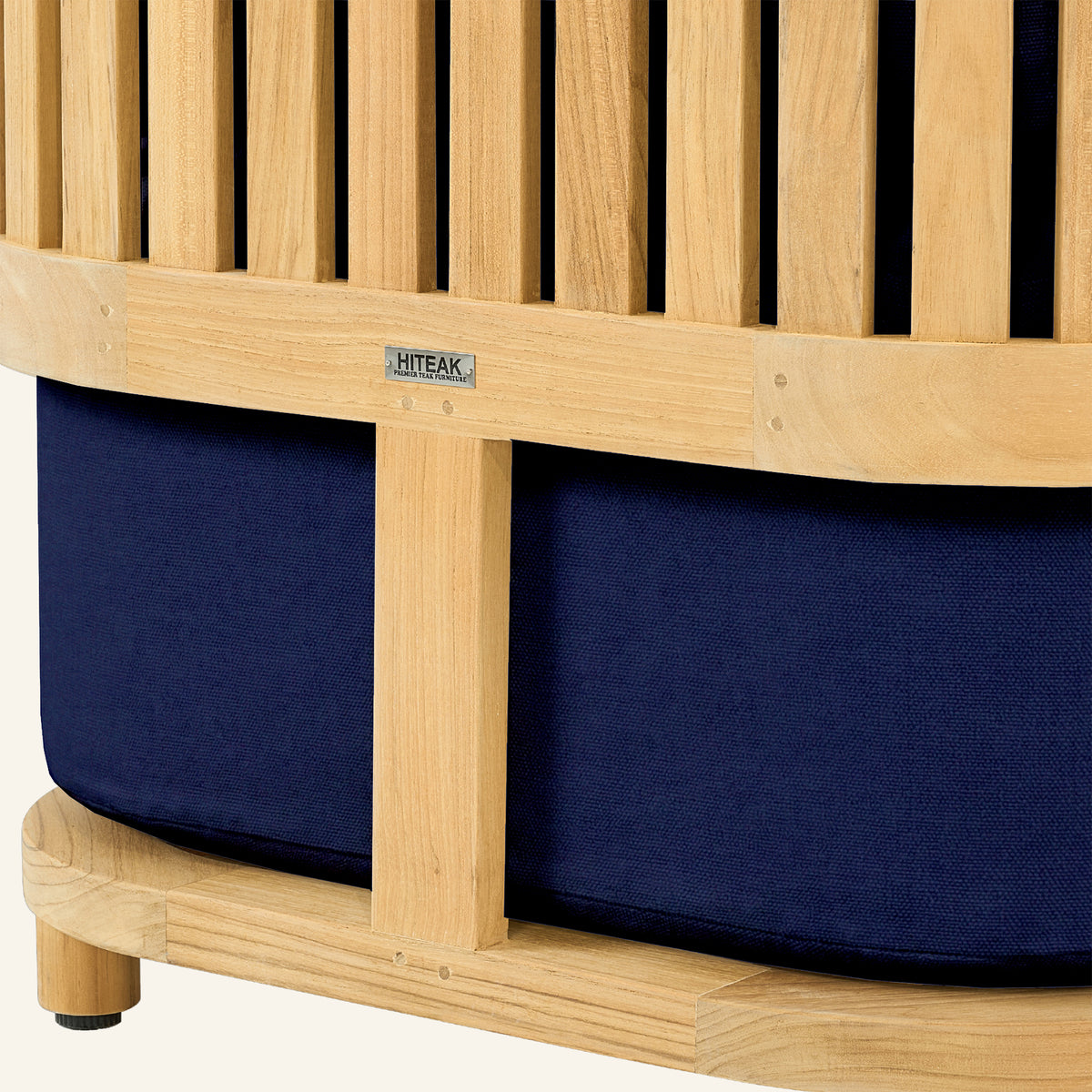 SOLIS CLUB CHAIR