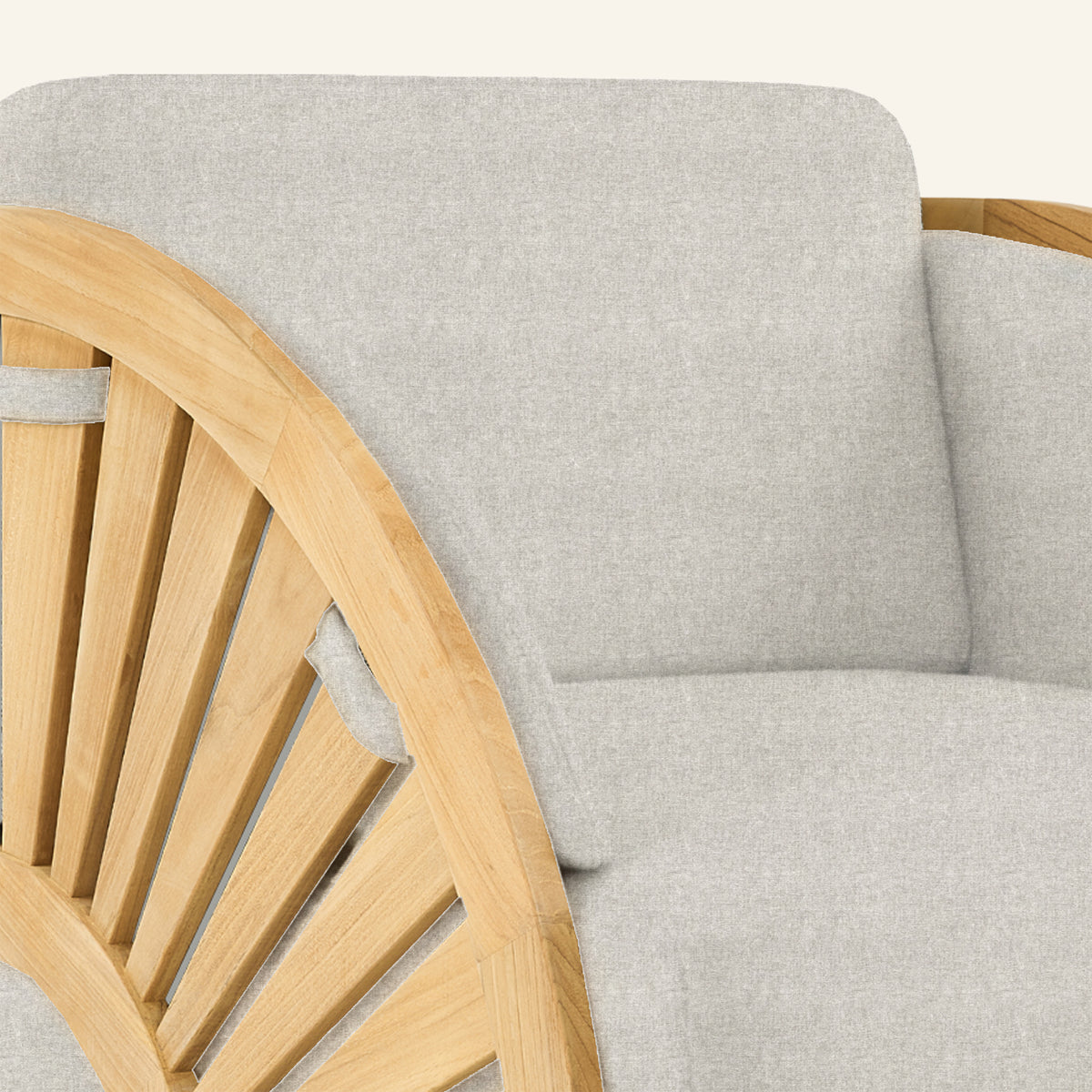 SOLIS CLUB CHAIR