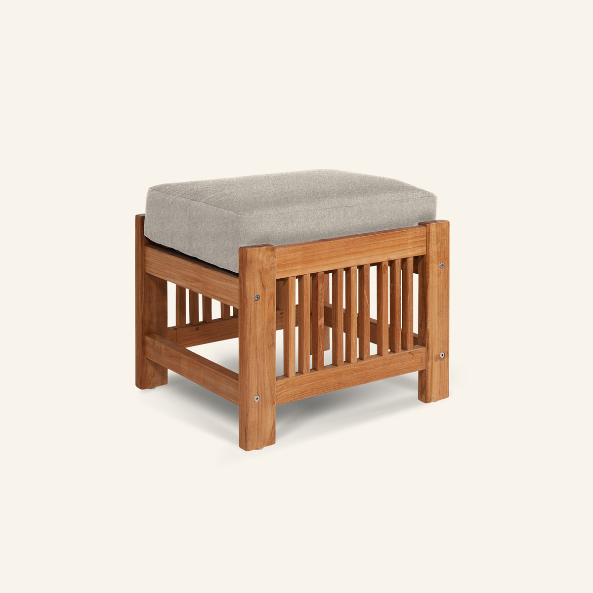 SUMMER OTTOMAN